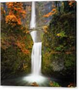 Multnomah Falls In Autumn Colors Canvas Print