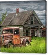 Old Abandoned Pickup By Run Down Farm House Canvas Print
