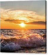 Waves Crashing With Suset Canvas Print