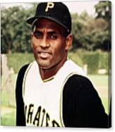 Pittsburgh Pirates Outfielder Roberto #1 Canvas Print