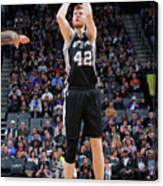 San Antonio Spurs V Sacramento Kings Canvas Print