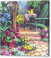 975 Garden Hideaway Canvas Print