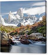 Corre Fitz Roy In Patagonia, Argentina Canvas Print