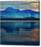 Diamond Lake Oregon Reflection Canvas Print