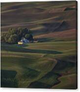 Farmhouse In The Wheat Field Canvas Print