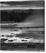 Great Fountain Geyser Sunset Closeup Black And White Canvas Print