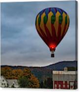 Hot Air Balloon At Woodstock Vermont Canvas Print