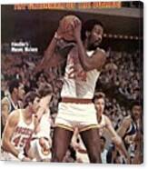 Houston Rockets Moses Malone... Sports Illustrated Cover Canvas Print