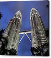 Petronas Towers, Kuala Lumpur Canvas Print