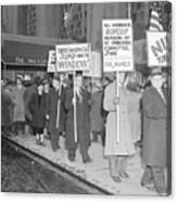 Protesters Outside The Waldorf Astoria Canvas Print