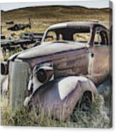 Rusty Coupe Canvas Print