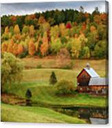 Sleepy Hollow Barn In Autumn Canvas Print