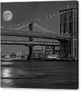 Super Moon Over Manhattan And Brooklyn Bridges Nyc Bw Canvas Print