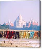 Taj Mahal / Laundry Canvas Print