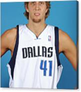 Dirk Nowitzki #8 Canvas Print