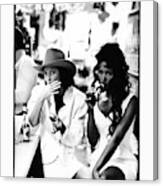 Christy Turlington And Naomi Campbell At The Central Grocery, New Orleans Canvas Print