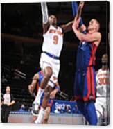 Detroit Pistons V New York Knicks Canvas Print
