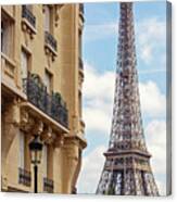 La Tour Eiffel From Avenue De Camoens Canvas Print