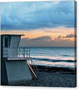 Lifeguard Tower At Juno Beach Canvas Print