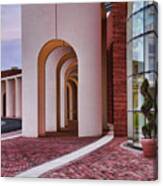 Lines And Arches At The Ferguson Center For The Arts With The Peninsula Fine Arts Center Canvas Print