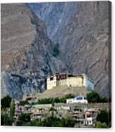 Restored Baltit Fort Among Mountains In Karmibad Hunza Gulgit-baltistan Northern Pakistan Canvas Print