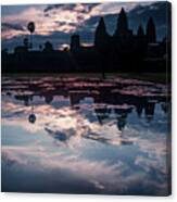 Sunrise At Angkor Wat Canvas Print