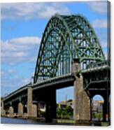 Tacony-palmyra Bridge Across The Delaware River Canvas Print