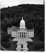 Vermont State Capitol Building In Montpelier Vermont In Black And White Canvas Print