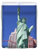 Statue of Liberty Replica in Las Vegas by Laura Smith