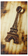 Old Fashion Eiffel Tower Souvenir Bath Towel Old Fashion Eiffel Tower Souvenir Bath Towel