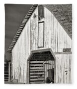 Old Barn Photograph by Patrick Lynch - Fine Art America