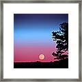 Hunter's Moonrise In Eastern Arizona Framed Print