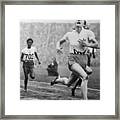 Fanny Blankers-koen Winning 100-meter Framed Print