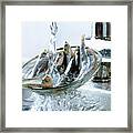 Rincer Les Anchois Dans L'evier Rinsing Anchovies In The Sink Framed Print