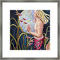 Just Looking By Linda Queally Framed Print