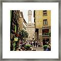 Tourists Eating At Sidewalk Cafe, Palazzo Vecchio, Florence, Italy Framed Print