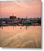 Hazy Sunrise Over The Commercial Pier Portsmouth Nh Metal Print