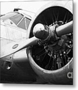 Douglas Dc-3 Metal Print