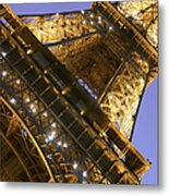 Eiffel Tower And Purple Sky Metal Print