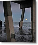 Full Moon At Johnnie Mercer's Pier Metal Print