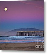 Pismo Beach Moonset At Sunrise Metal Print