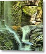 Rainbow Falls Portrait Metal Print