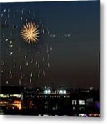 Starburst Fireworks On July 4 New York City Metal Print