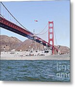 Uss Vandergrift Passes Under The Golden Gate Bridge Metal Print