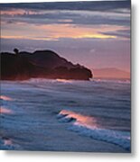 Waves On The Coastline At Sunset, Te Metal Print