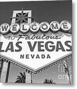 Welcome To Las Vegas Sign Black And White Metal Print