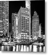 Wrigley Building Reflection In Black And White Metal Print