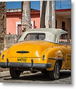 Yellow Car In Cuba Metal Print