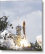 Space Shuttle Atlantis Lifts #24 Metal Print