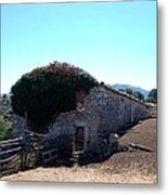 Abandoned Barn In South Italy Metal Print